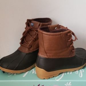 Boys sperry boots